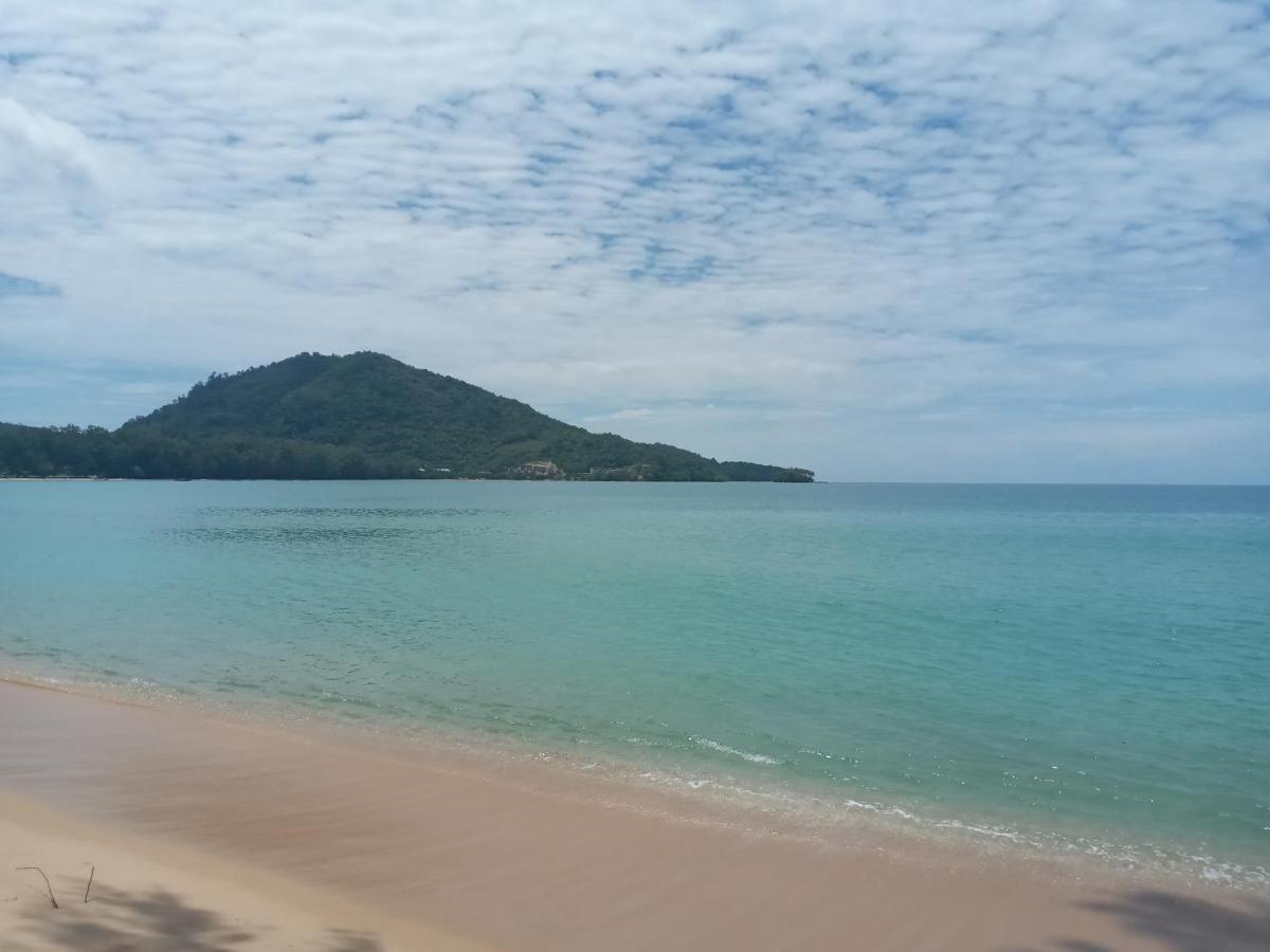 Dwell Phuket Airport Hotel At Naiyang Nai Yang Beach Екстериор снимка