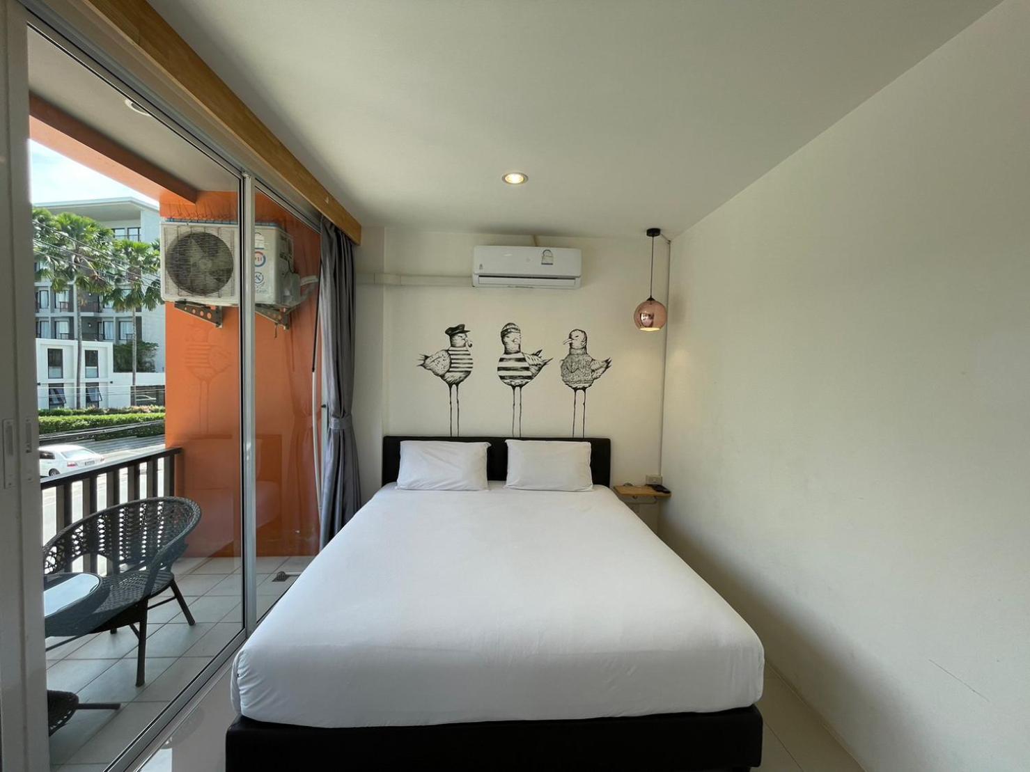 Dwell Phuket Airport Hotel At Naiyang Nai Yang Beach Екстериор снимка