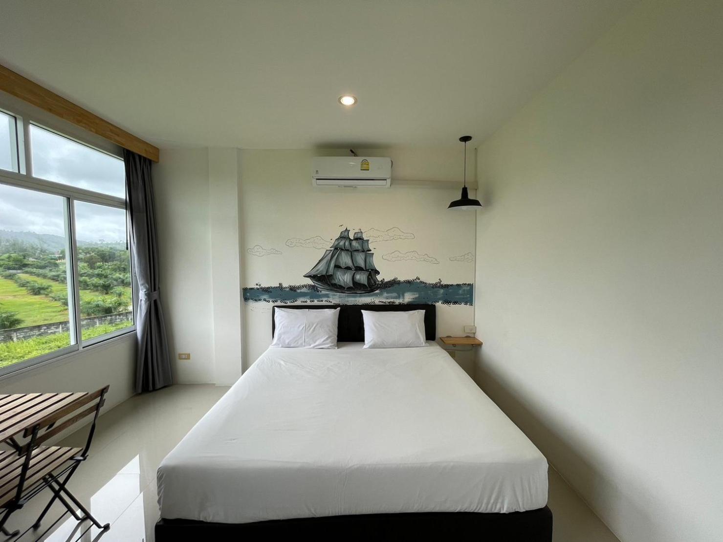 Dwell Phuket Airport Hotel At Naiyang Nai Yang Beach Екстериор снимка