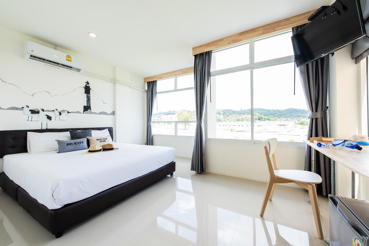 Dwell Phuket Airport Hotel At Naiyang Nai Yang Beach Екстериор снимка